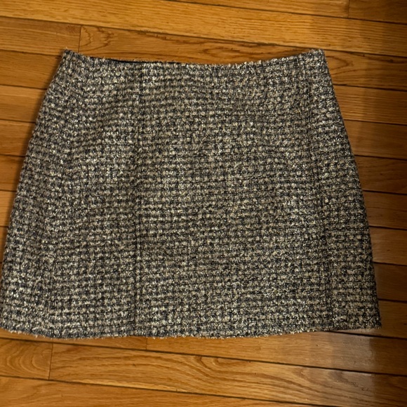 NWT J Crew - A line mini skirt in tinsel tweed size 14 - Picture 3 of 4